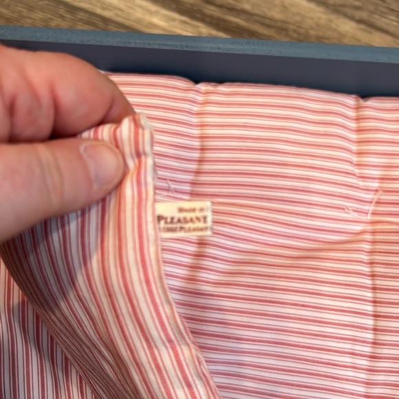 American Girl/Pleasant Company Retired Kirsten Bed, Mattress & Pillow - Picture 15 of 16